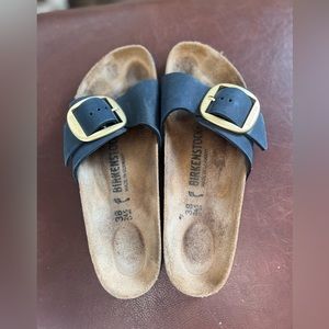 Madrid Big Buckle in Midnight Navy size 38 7